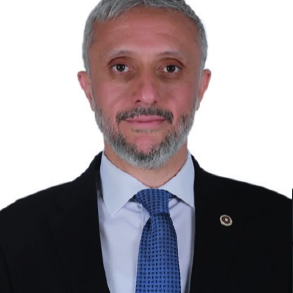 Adil Biçer