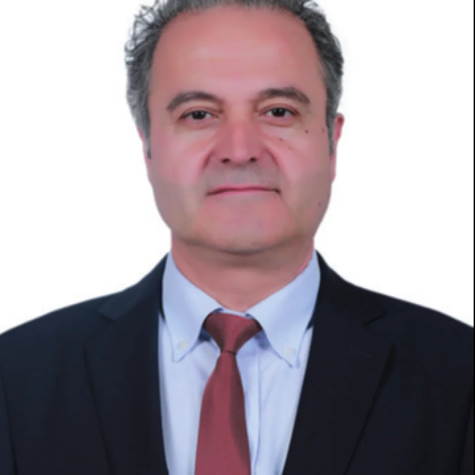 İskender Bayhan