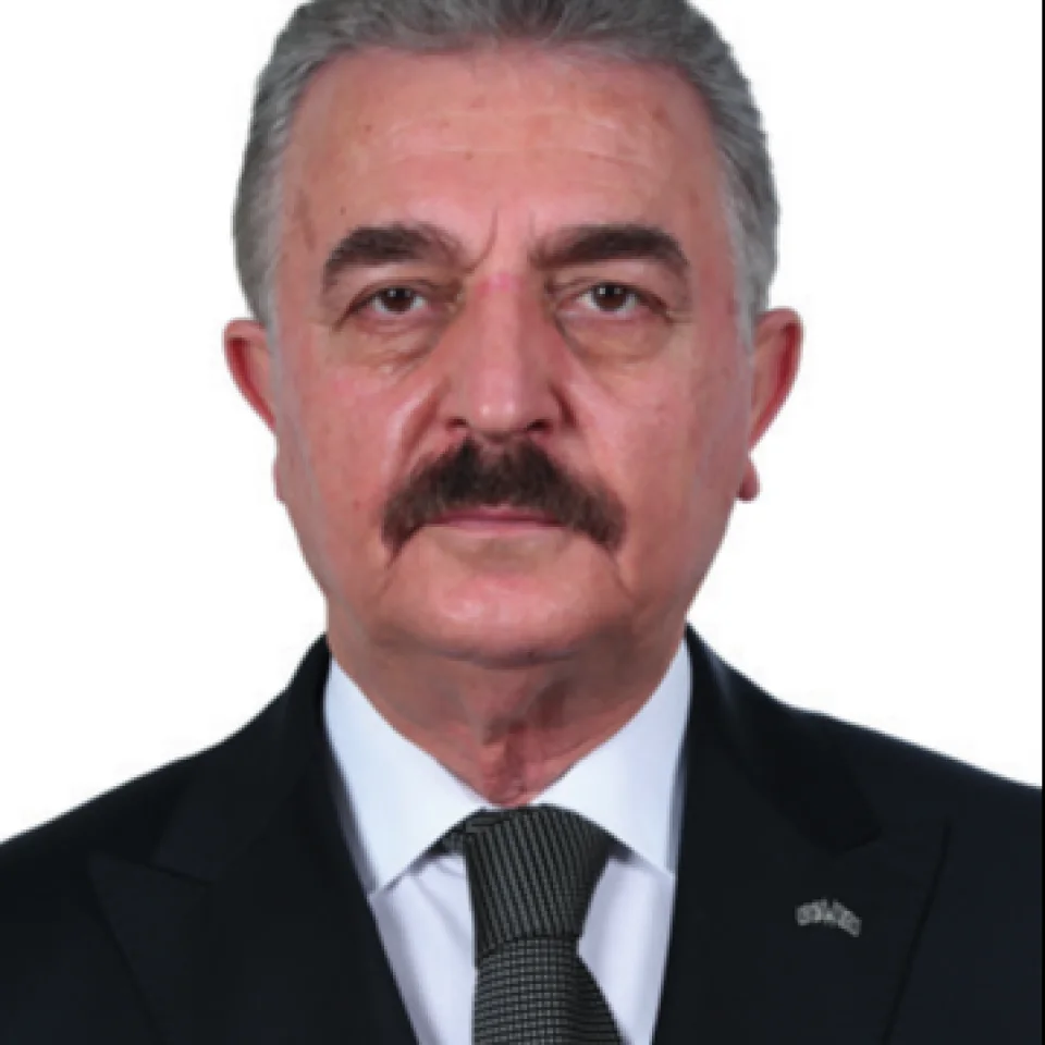 İsmet Büyükataman