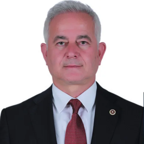 İsmet Güneşhan