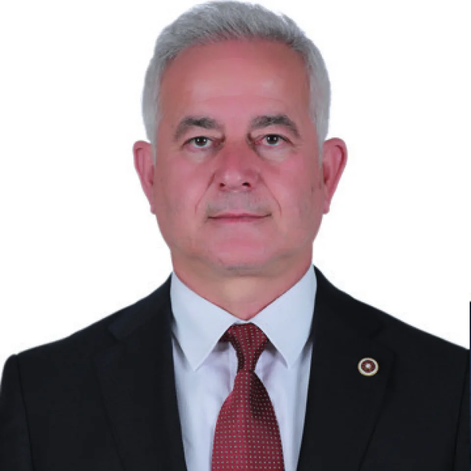 İsmet Güneşhan