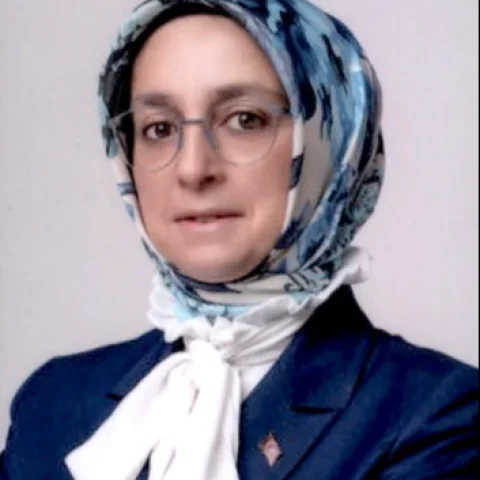 Lütfiye Selva Çam