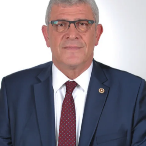 Müsavat Dervişoğlu