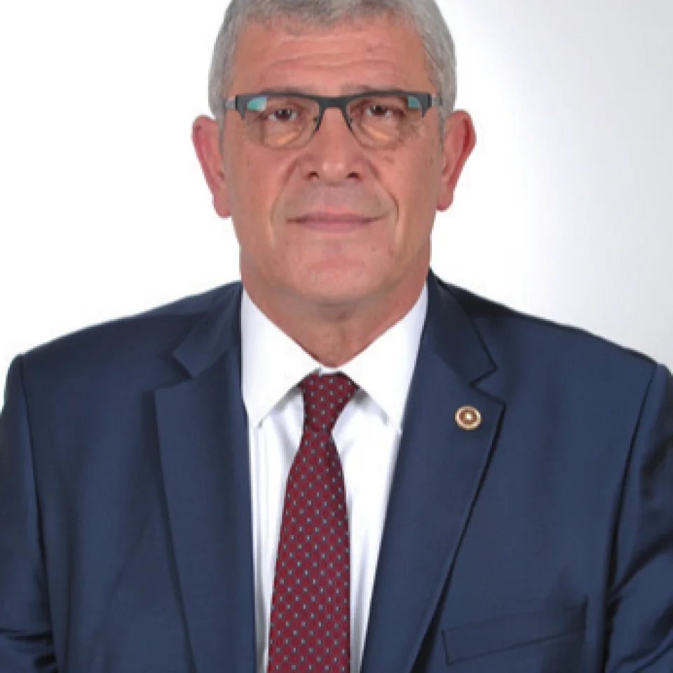 Müsavat Dervişoğlu