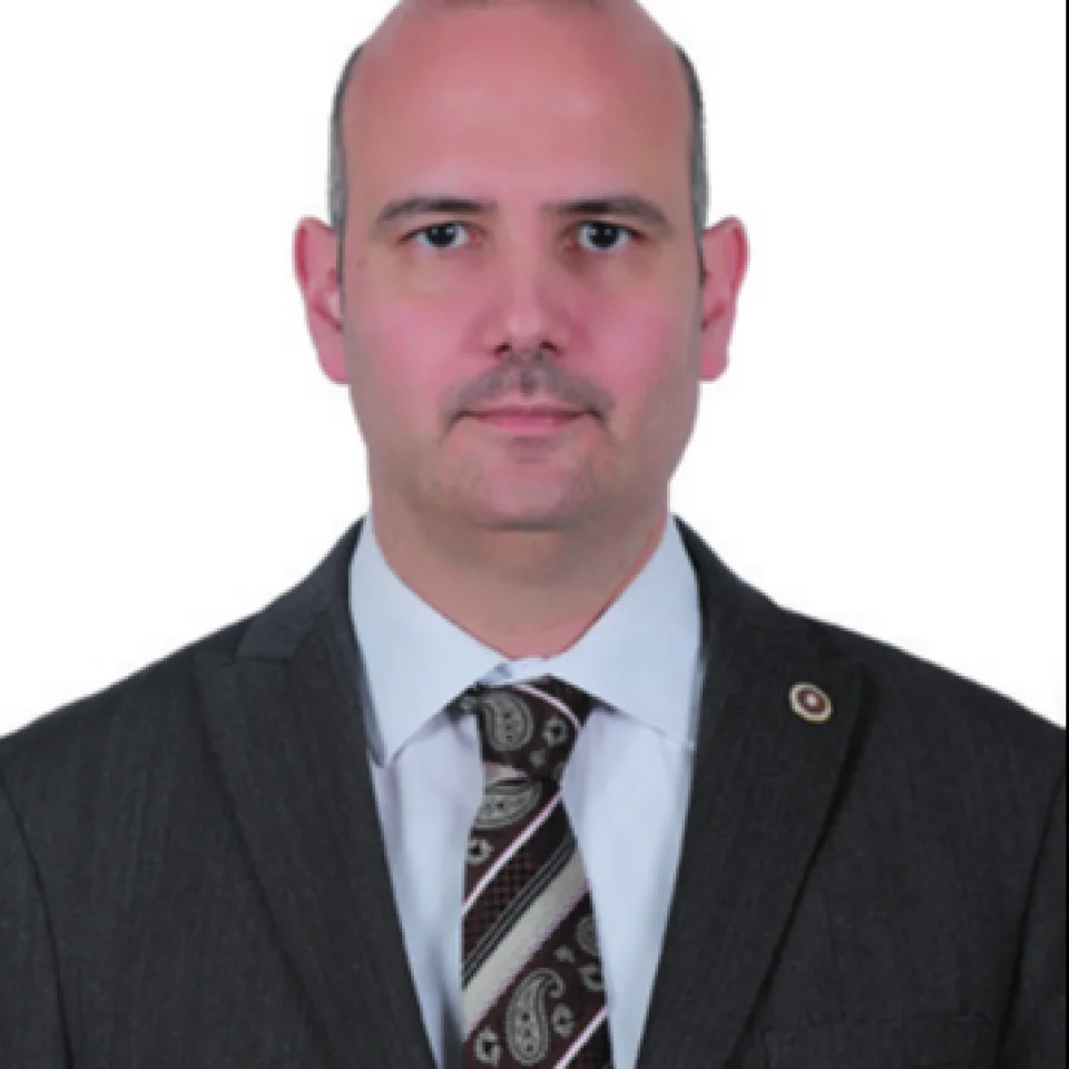 Ömer İleri