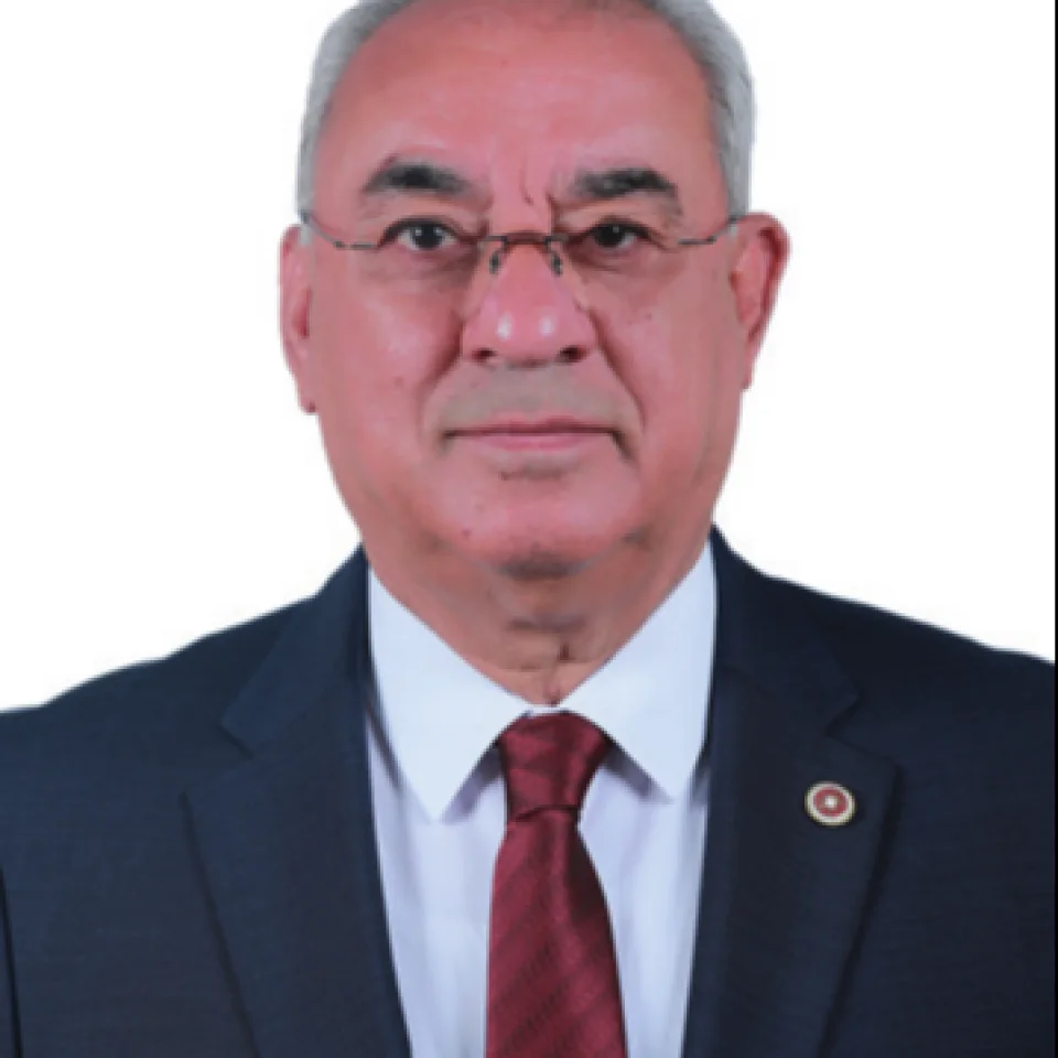 Önder Aksakal