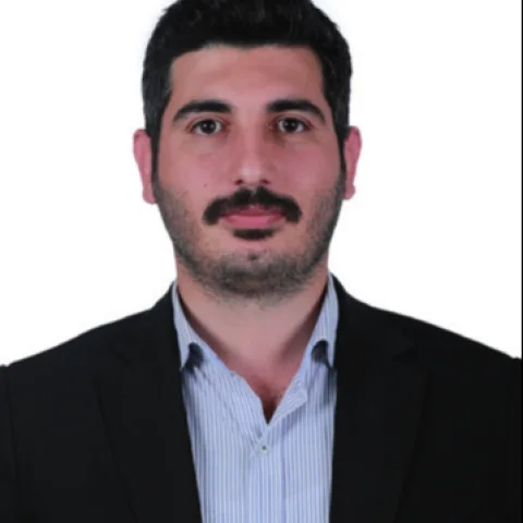 Onur Düşünmez