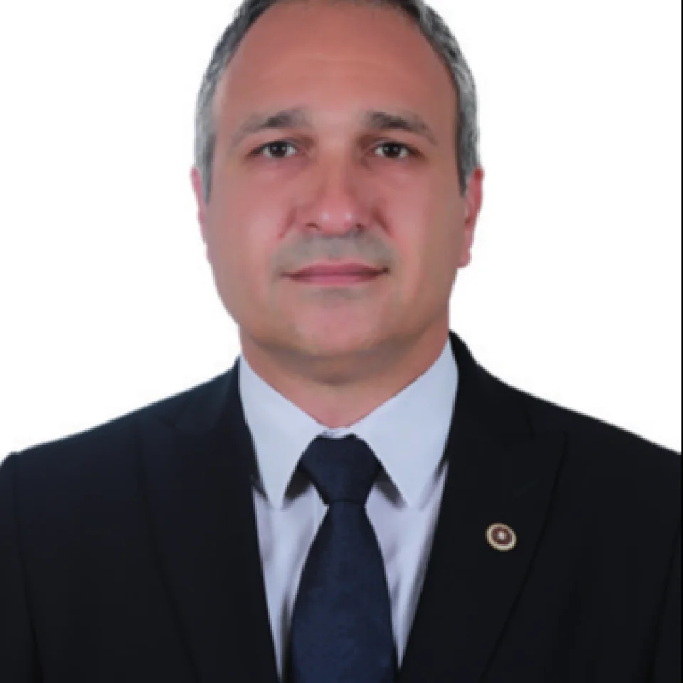 Suat Özçağdaş